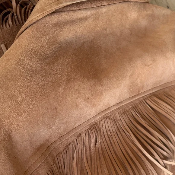 Vintage Women's Tan Suede Fringe Leather Jacket - Picture 10 of 12